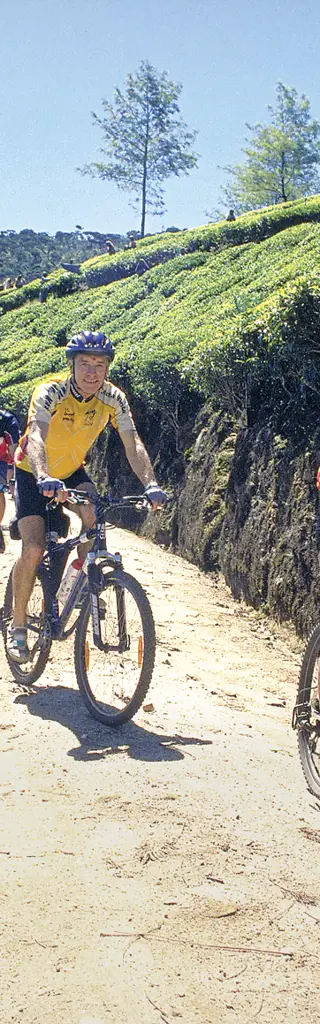 Mit dem Bike Sri Lankas Highlights entdecken